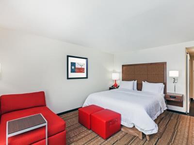Hampton Inn & Suites Houston I-10 West Park Row, Tx 3*